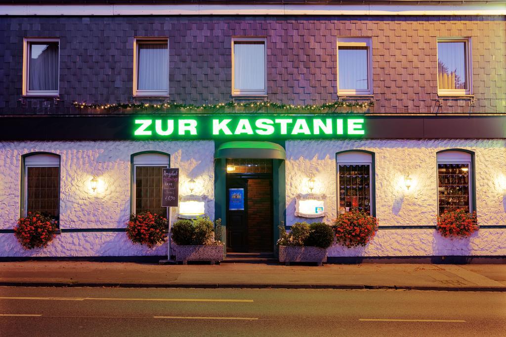 Zur Kastanie 호텔 뮬하임안더루 외부 사진